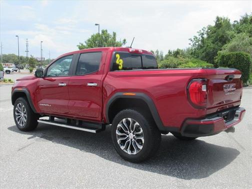2023 GMC Canyon Denali