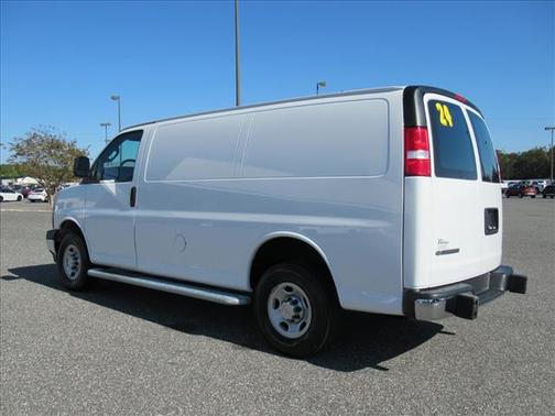2024 Chevrolet Express 2500 RWD 2500 Regular Wheelbase WT