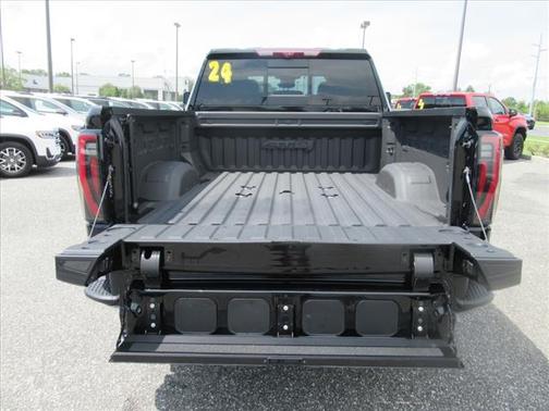2024 GMC Sierra 2500 AT4