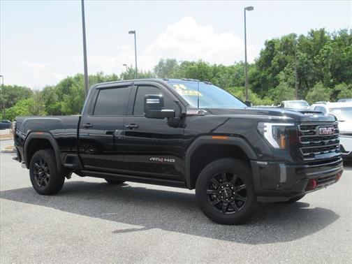 2024 GMC Sierra 2500 AT4