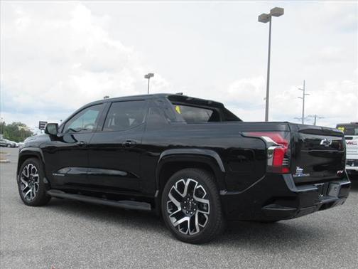 2024 Chevrolet Silverado EV First-Edition RST 4WD