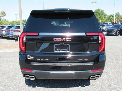2026 GMC Yukon 4WD AT4