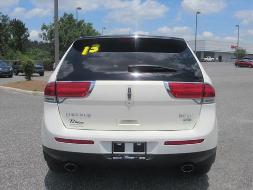 2013 Lincoln MKX Base