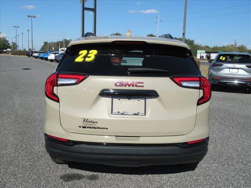 2023 GMC Terrain SLT