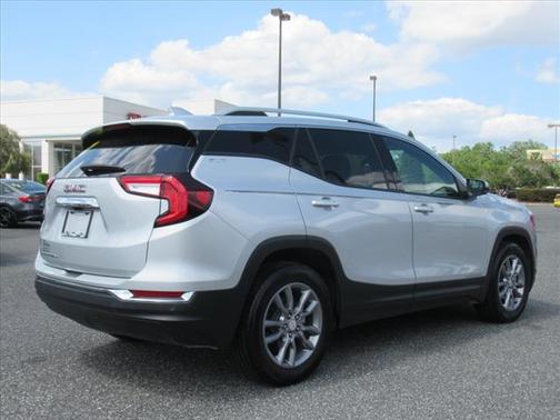 2022 GMC Terrain SLT