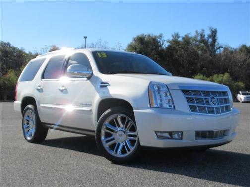 2013 Cadillac Escalade Platinum Edition