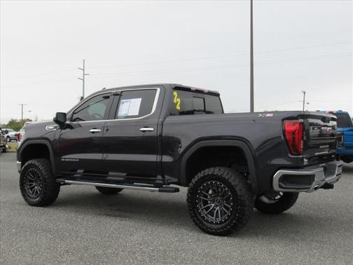 2022 GMC Sierra 1500 SLT