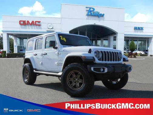 2024 Jeep Wrangler 4-Door Sahara 4x4