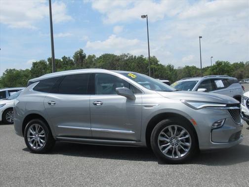 2023 Buick Enclave Avenir FWD