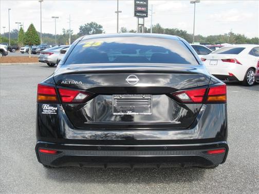 2023 Nissan Altima S FWD