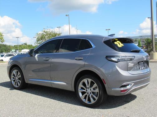 2022 Buick Envision FWD Avenir