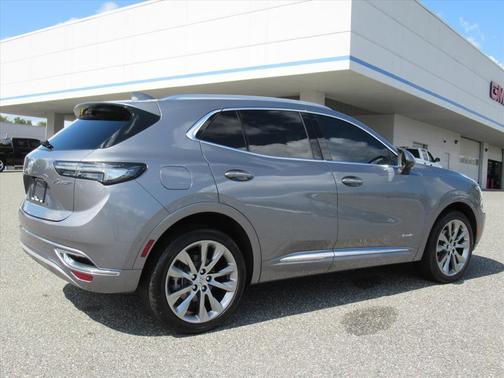 2022 Buick Envision FWD Avenir