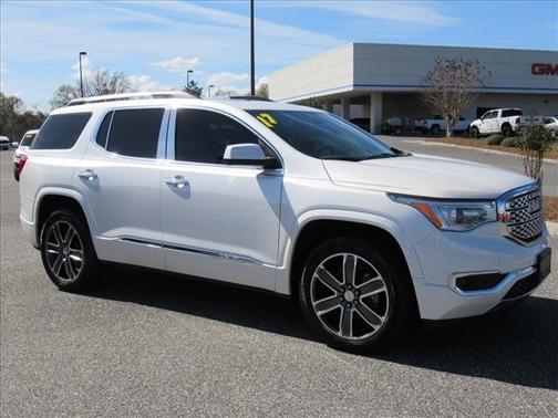 2017 GMC Acadia Denali