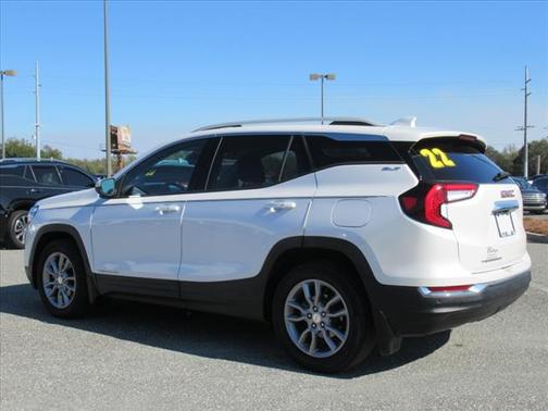 2022 GMC Terrain SLT