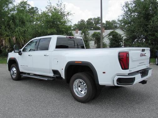 2025 GMC Sierra 3500 Denali