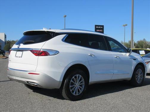 2023 Buick Enclave Essence FWD