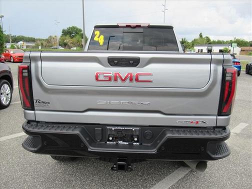 Sterling Metallic 2024 GMC Sierra 2500 AT4X