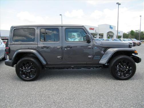 Granite Crystal Metallic Clearcoat 2025 Jeep Wrangler 4xe Sahara