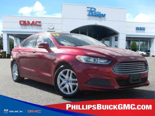 2013 Ford Fusion SE