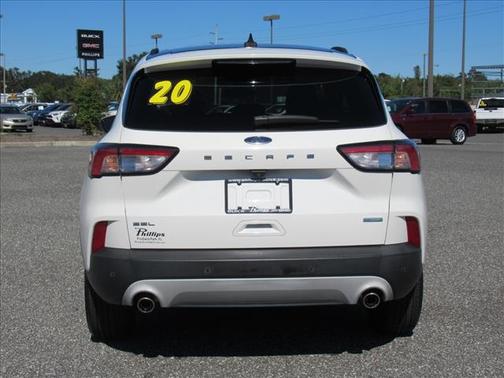 2020 Ford Escape SEL