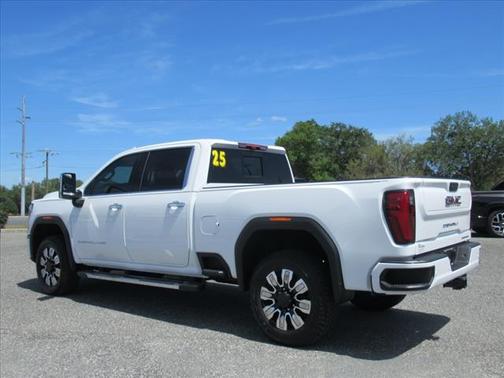 2025 GMC Sierra 2500 Denali