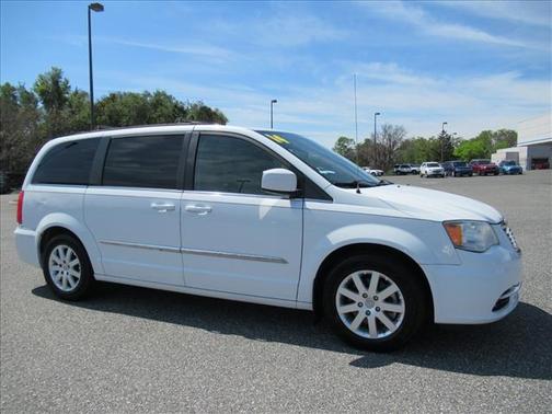 2014 Chrysler Town & Country Touring