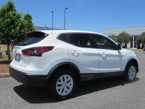 2020 Nissan Rogue Sport S