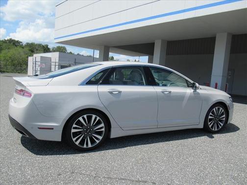 2019 Lincoln MKZ Reserve II