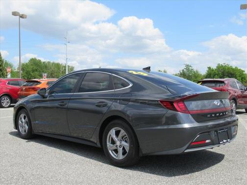 2023 Hyundai SONATA SE
