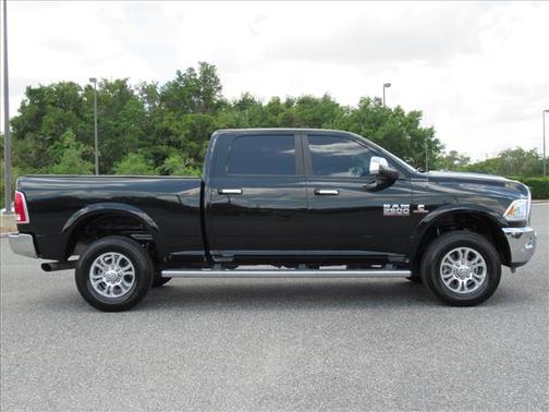 Black Forest Green Pearlcoat 2018 RAM 2500 Laramie Crew Cab 4x4 6'4' Box