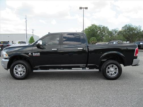 Black Forest Green Pearlcoat 2018 RAM 2500 Laramie Crew Cab 4x4 6'4' Box