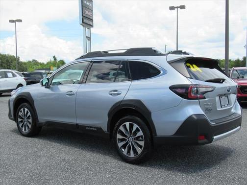 2024 Subaru Outback Touring