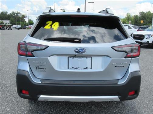 2024 Subaru Outback Touring