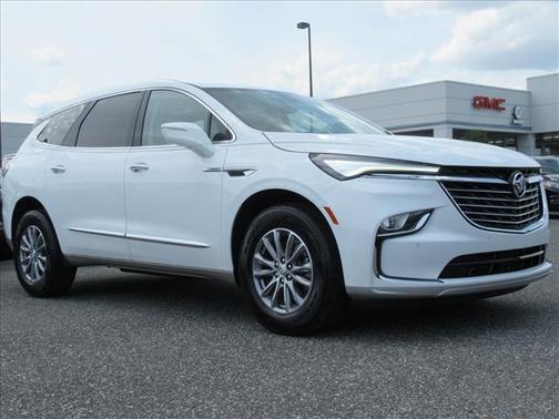 Summit White 2023 Buick Enclave Essence FWD