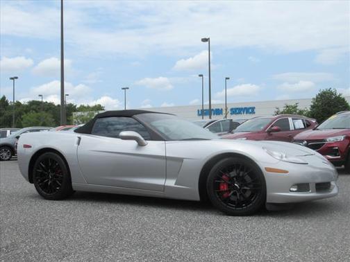 2005 Chevrolet Corvette Base