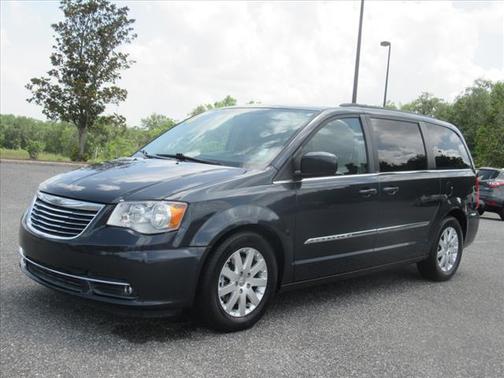2014 Chrysler Town & Country Touring