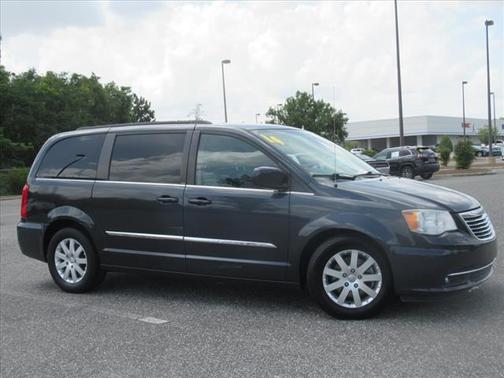 2014 Chrysler Town & Country Touring