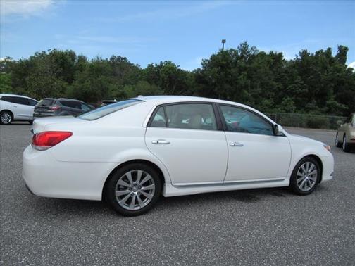 2011 Toyota Avalon Limited