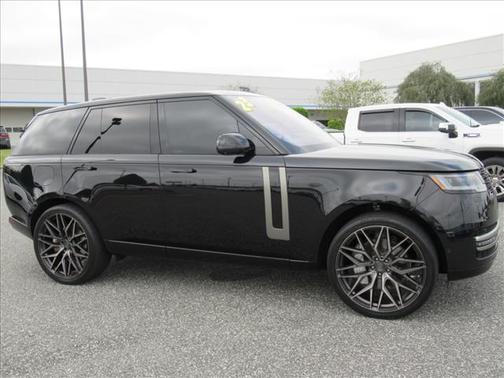 Eiger Grey Metallic 2023 Land Rover Range Rover P530 SE