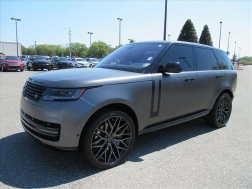 2023 Land Rover Range Rover P530 SE
