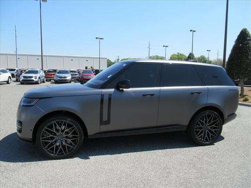 2023 Land Rover Range Rover P530 SE