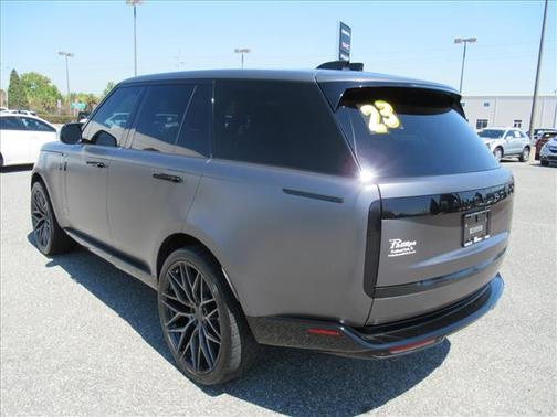 2023 Land Rover Range Rover P530 SE