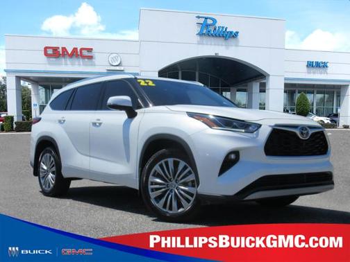 2022 Toyota Highlander Platinum