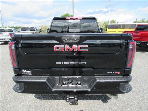 2026 GMC Sierra 2500 AT4