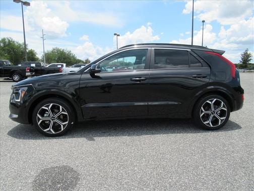 Aurora Black Pearl 2025 Kia Niro Touring