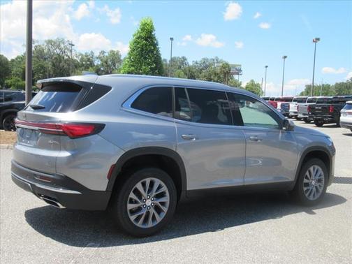 2025 Buick Enclave Preferred FWD