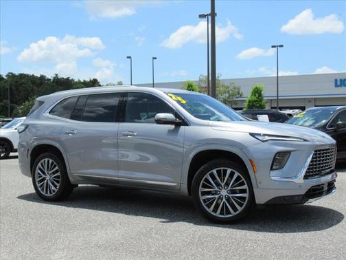 2025 Buick Enclave Avenir FWD