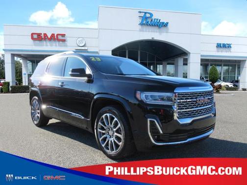 2023 GMC Acadia Denali