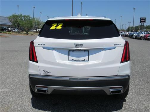 2022 Cadillac XT5 Premium Luxury