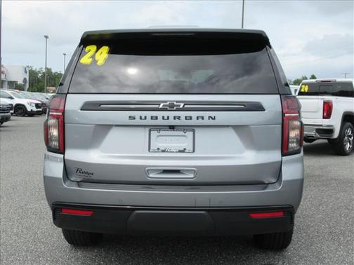 Sterling Gray Metallic 2024 Chevrolet Suburban 4WD Z71